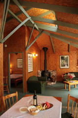 Jemby-Rinjah Lodge - Accommodation BNB 1