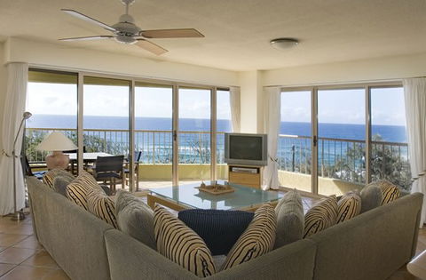 Costa Nova Holiday Apartments - Accommodation BNB 1