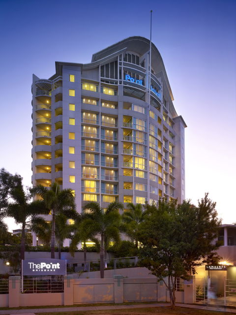 The Point Brisbane - Accommodation BNB 3