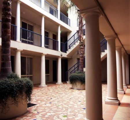 The Manor House - Accommodation BNB 3