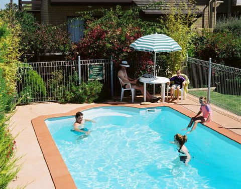 Sandpiper Holiday Apartments - Accommodation BNB 1