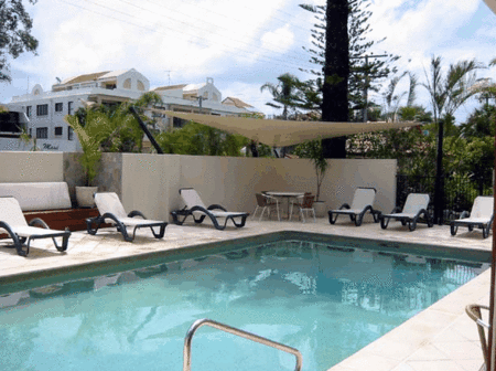 Beachcomber On The Spit - Accommodation BNB 1