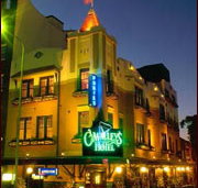 O'Malleys Hotel - Accommodation BNB