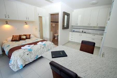 Shute Harbour QLD Accommodation BNB