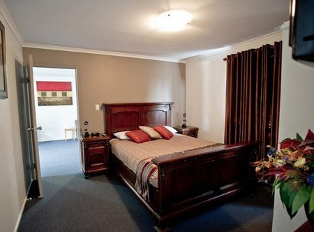 Centrepoint Motor Inn - Accommodation BNB 0