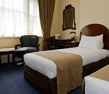 Hadleys Hotel - Accommodation BNB