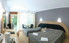 Comfort Inn Airport - Accommodation BNB 2