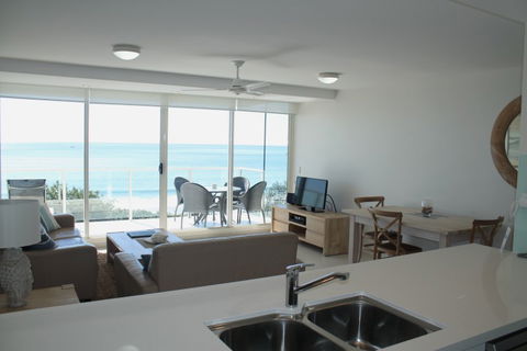 84 The Spit - Accommodation BNB 2