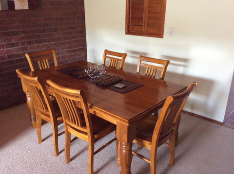 Cleveland Visitor Villas Motel & Shailer Park Garden Villas - Accommodation BNB 1