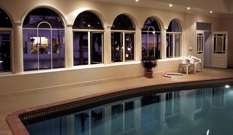 Royal Woods Resort - Accommodation BNB 0