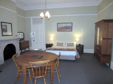 Moore Park Inn - Accommodation BNB 1