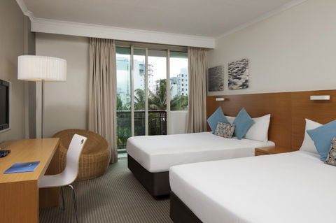 Novotel Cairns Oasis Resort - Accommodation BNB 10