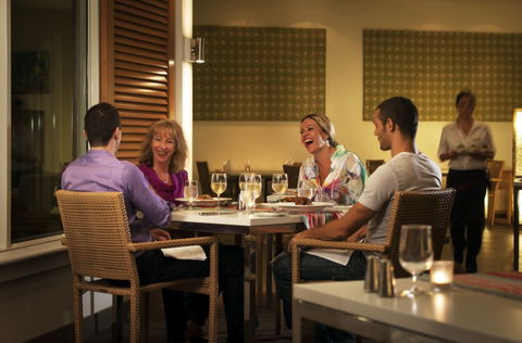 Novotel Cairns Oasis Resort - Accommodation BNB 11
