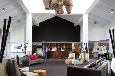 Novotel Cairns Oasis Resort - Accommodation BNB 15