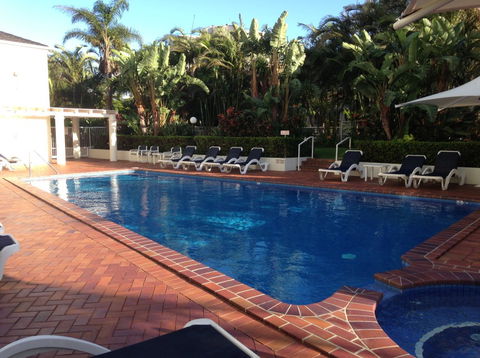 Crest Apartments - Accommodation BNB 2