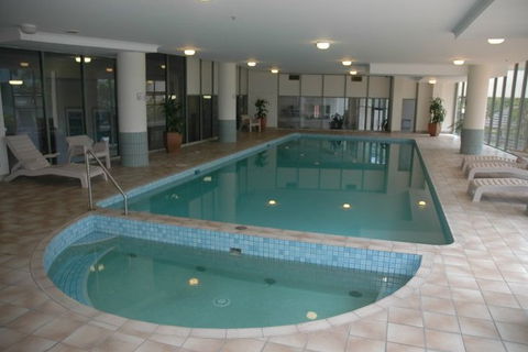 Meriton Apartments - Accommodation BNB 1