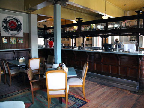 Mile End Hotel - Accommodation BNB 1
