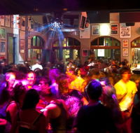 Newport Hotel - Accommodation BNB