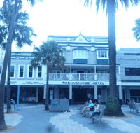 Ivanhoe Hotel - Accommodation BNB