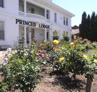 Princes Lodge Motel - Accommodation BNB