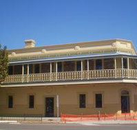 The British Hotel - Accommodation BNB
