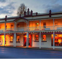 Royal George Hotel - Accommodation BNB