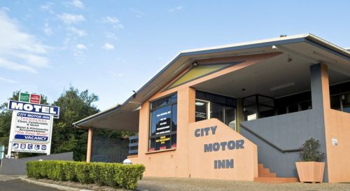 Mount Lofty QLD Accommodation BNB