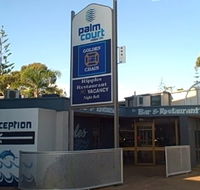 Golden Chain Palm Court Motor Inn - Accommodation BNB