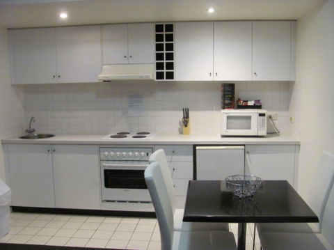 Apartments On Flemington - Accommodation BNB 7