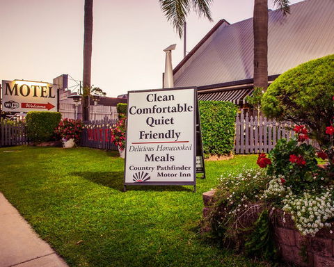 Country Pathfinder Motor Inn - Accommodation BNB 1