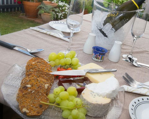 Country Pathfinder Motor Inn - Accommodation BNB 4