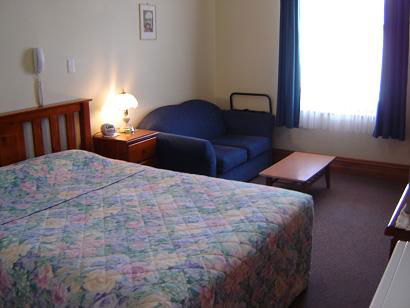 Sonbern Lodge Motel - Accommodation BNB 2