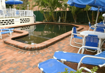 Le Chelsea Holiday Apartments - Accommodation BNB 2