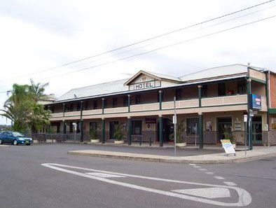 Crown Hotel Motel - Accommodation BNB 0