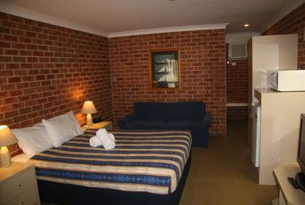 Comfort Inn Lake Macquarie - Accommodation BNB 0