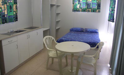 Blue Dolphin Caravan Park And Holiday Village - Accommodation BNB 2