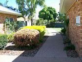 Emerald Maraboon Motor Inn - Accommodation BNB 2
