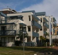 Beach House Holiday Apartments - Accommodation BNB