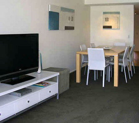 Sunrise Cove Holiday Apartments - Accommodation BNB 2