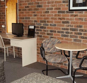 Country Roads Motor Inn - Accommodation BNB