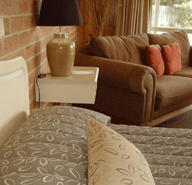 Country Roads Motor Inn - Accommodation BNB 1