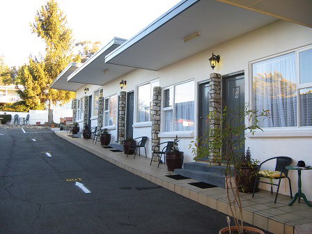 White Manor Motel - Accommodation BNB 1