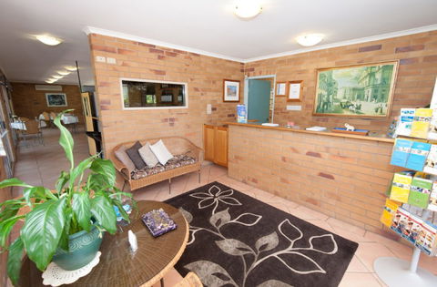 Country Comfort Gin Gin Wild Scotsman - Accommodation BNB 2
