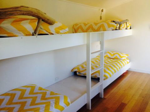 Greens Beach Cottage - Accommodation BNB 9