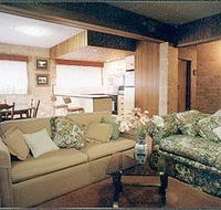 Hillside View Apartments - Accommodation BNB