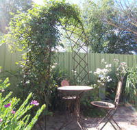Robyn's Nest Country Cottages - Accommodation BNB