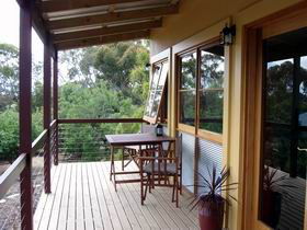 Henry's Retreat - Accommodation BNB 0