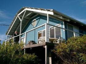 Alchemy On Island Beach - Accommodation BNB 0