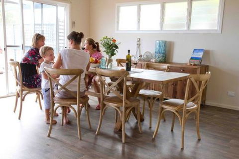 Coral Sands Luxury Beach House - Accommodation BNB 3