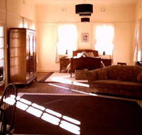 Old Parkes Convent - Accommodation BNB
